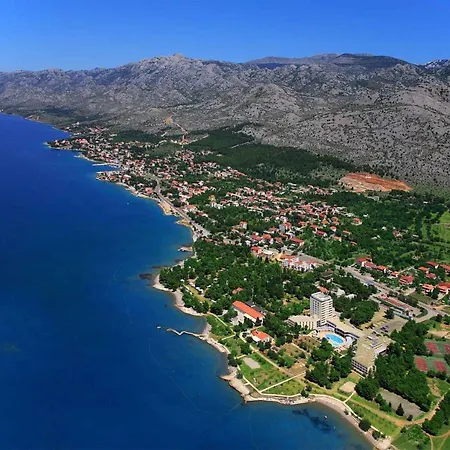In Starigrad-paklenica 6806 Starigrad Paklenica